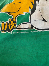 Load image into Gallery viewer, 70’s Snoopy T Shirt M-XL
