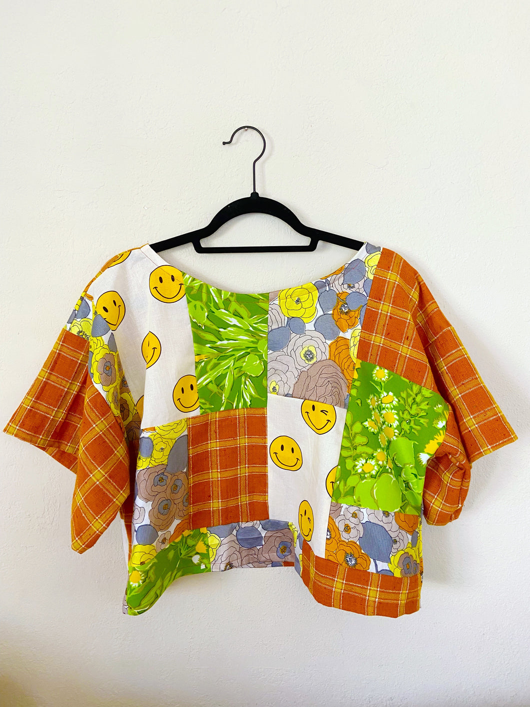 Smiley Patchwork Boxy Top M-XL